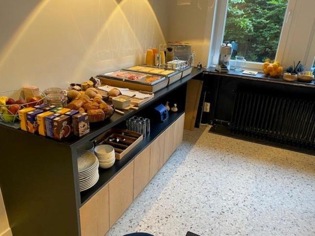 Hotel - B&B Elementum Κόρτρικ Εξωτερικό φωτογραφία