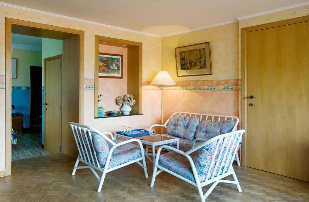 Hotel - B&B Elementum Κόρτρικ Εξωτερικό φωτογραφία