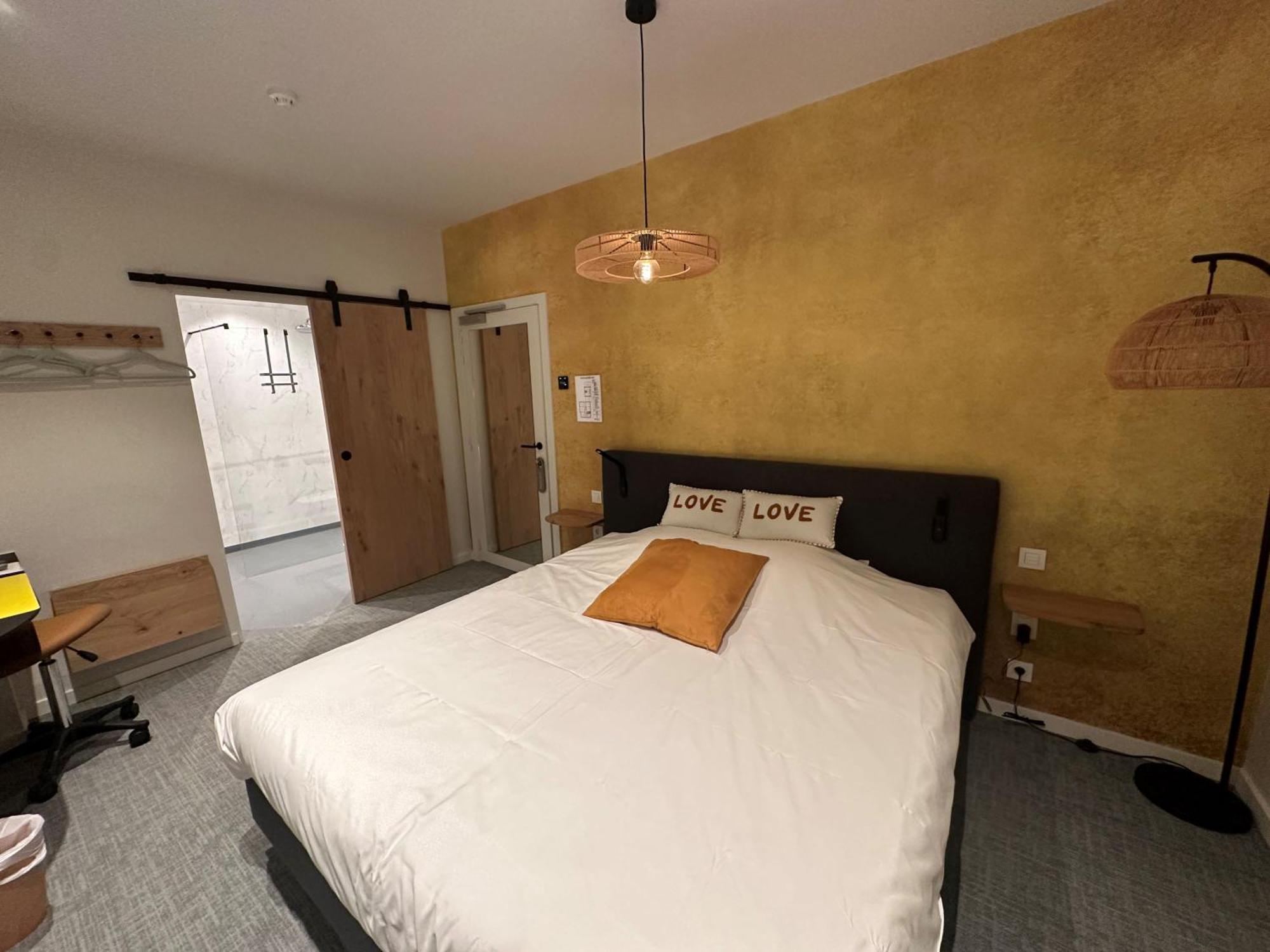 Hotel - B&B Elementum Κόρτρικ Εξωτερικό φωτογραφία